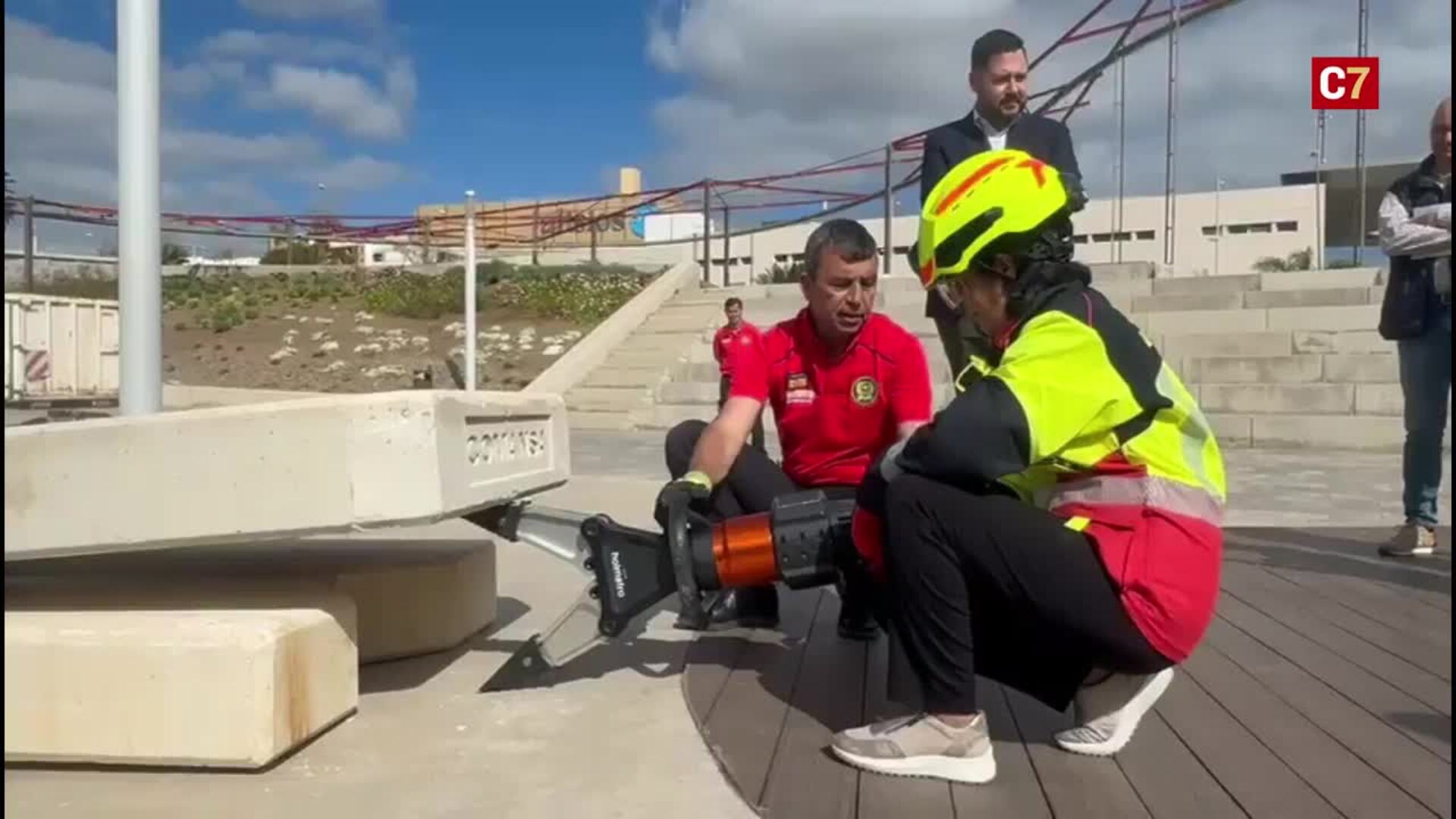 Presentación del nuevo material los bomberos de la capital grancanaria