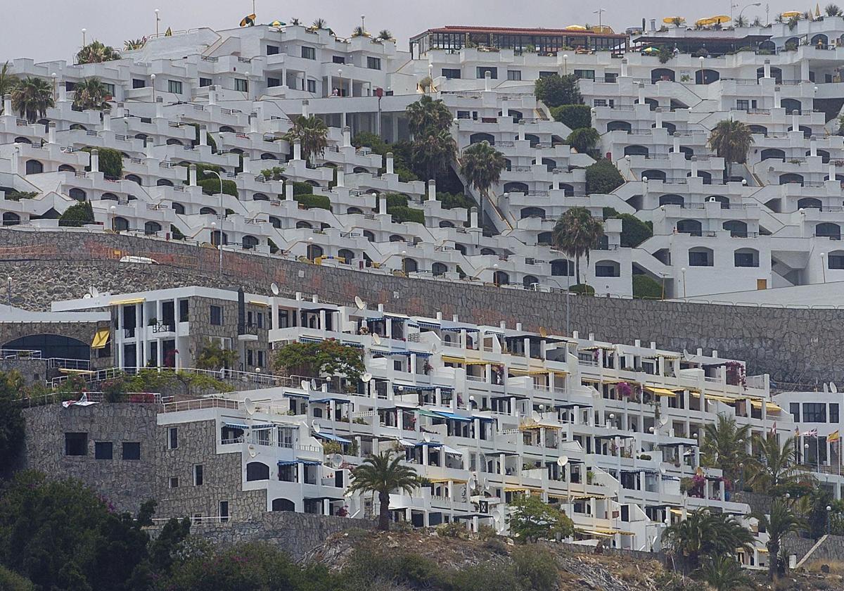 Imagen de varios complejos en el sur que no guardan relación con la residencialización.