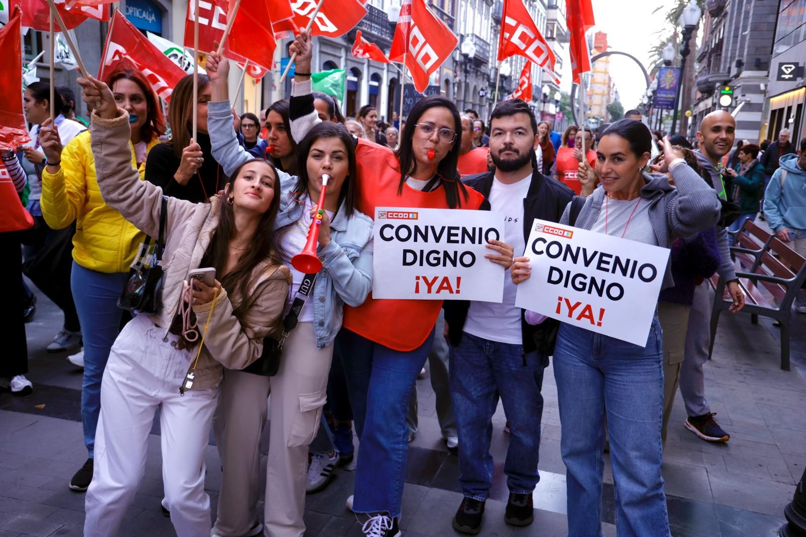 Manifestación por la mejora de sueldos en la sanidad privada