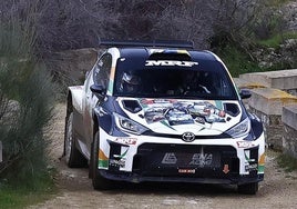Quintana y Hernández estrenaron a los mandos del nuevo GR Yaris Rally2.