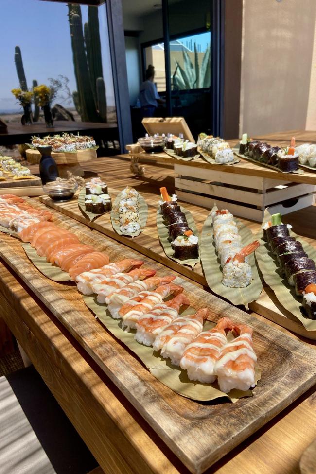 Mesa de sushi variado de 'Palatable'