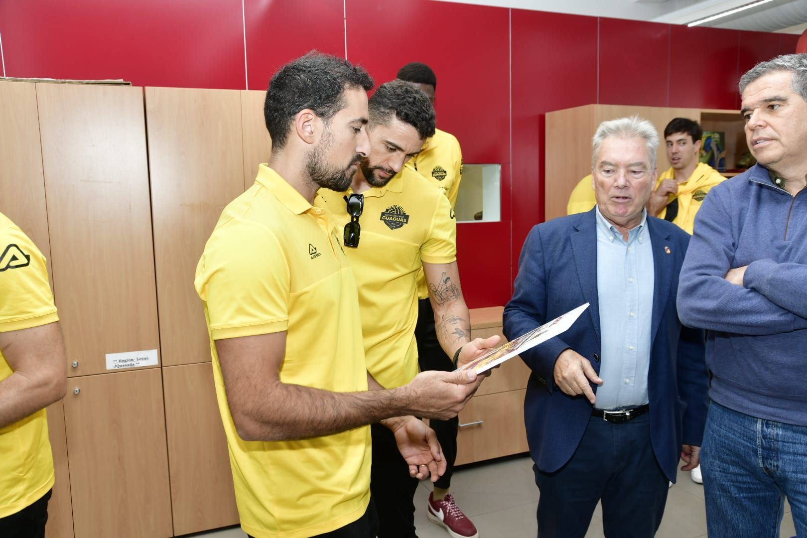 El Guaguas exhibe su Copa del Rey en CANARIAS7
