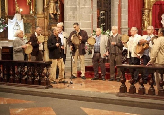 Encuentro de Ranchos de Ánimas de Gran Canaria, último BIC declarado de la isla, en Teror.