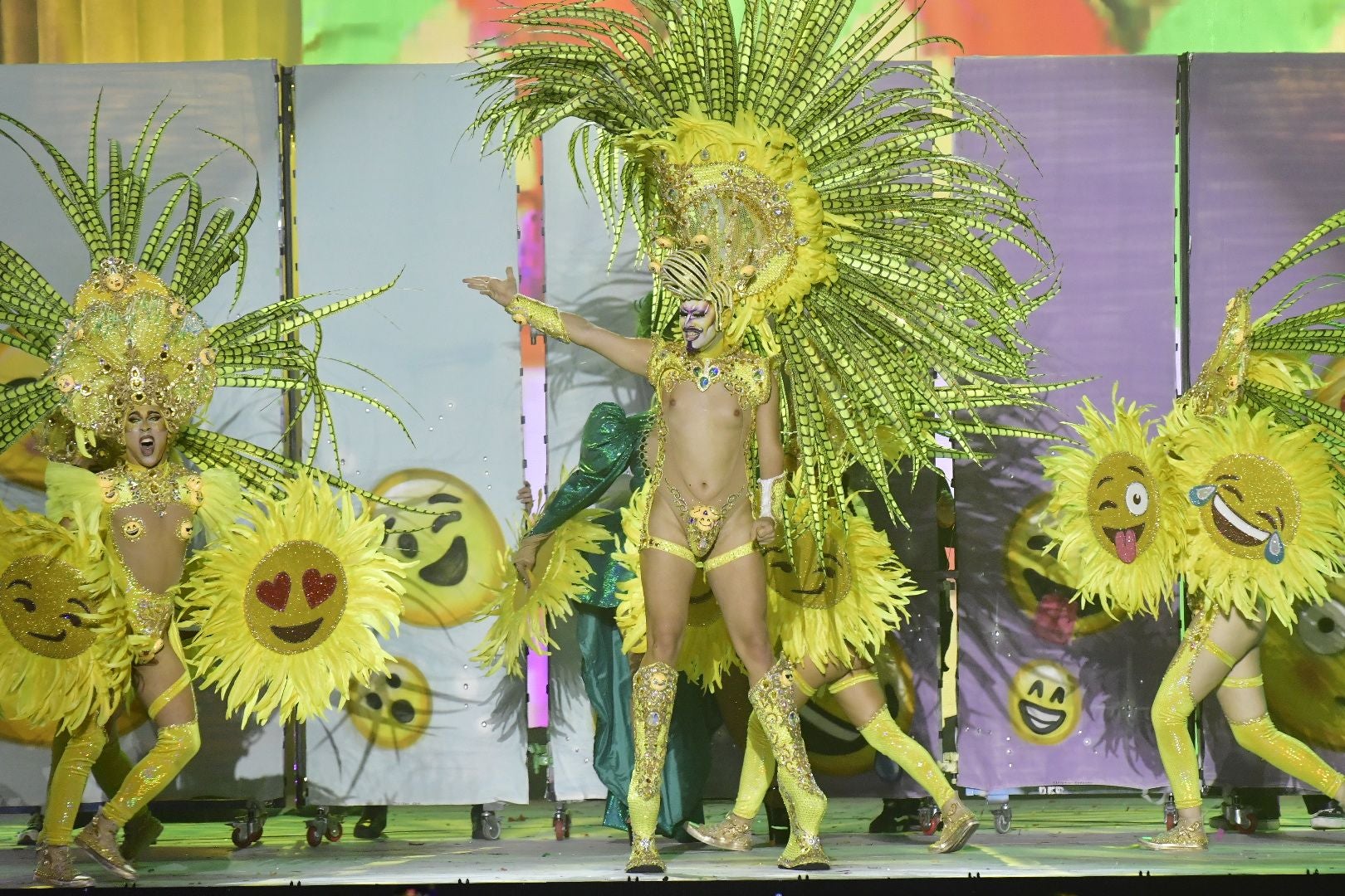 Las mejores imágenes de la gala drag del carnaval de Las Palmas de Gran Canaria 2025