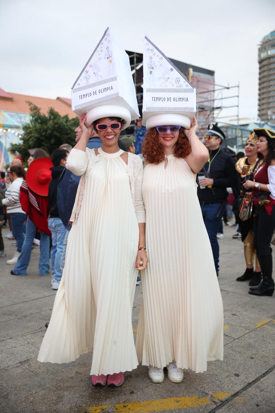 La música reina en el carnaval de día