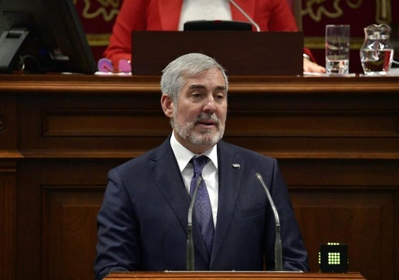Fernando Clavijo, en el Parlamento de Canarias.