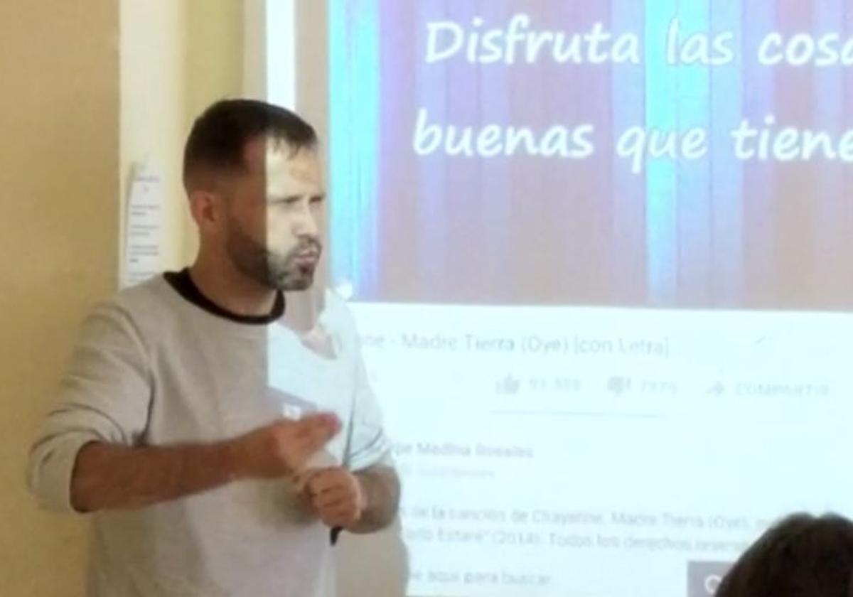 Miguel Ángel Sampedro, profesor de Lengua Castellana y Literatura en Secundaria.