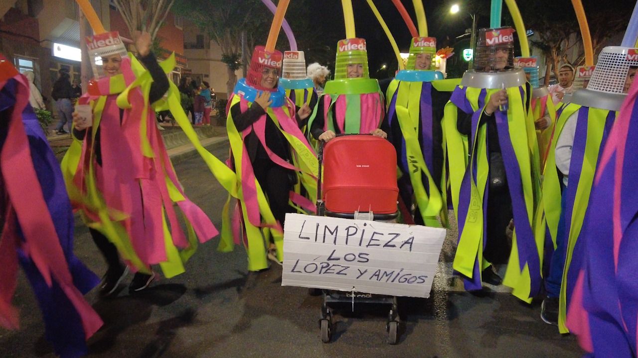 Celebración del carnaval en el Cruce de Arinaga.