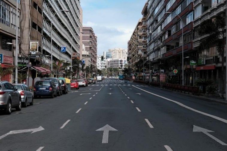 Aspecto que presentaba la avenida de Rafael Cabrera, en la capital grancanaria, el 22 de marzo de 2020.