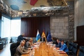 Imagen del vicepresidente del Gobierno de Canarias y consejero de Economía, Manuel Domínguez, presidiendo el Consejo de Gobierno.