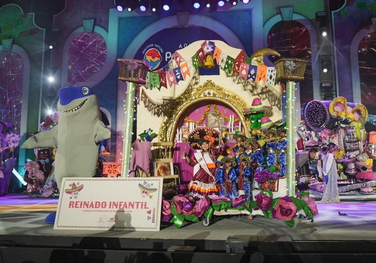 Imagen de Aylin Climent Padrón, la nueva reina infantil del carnaval de Maspalomas.