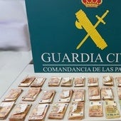 27.750 euros en efectivo y materiales utilizados para engañar a víctimas con falsos billetes tintados.