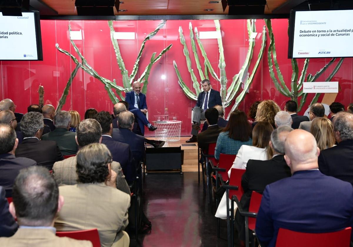 El foro CANARIAS7: 'Debate abierto en torno a la actualidad política, económica y social de Canarias', en imágenes