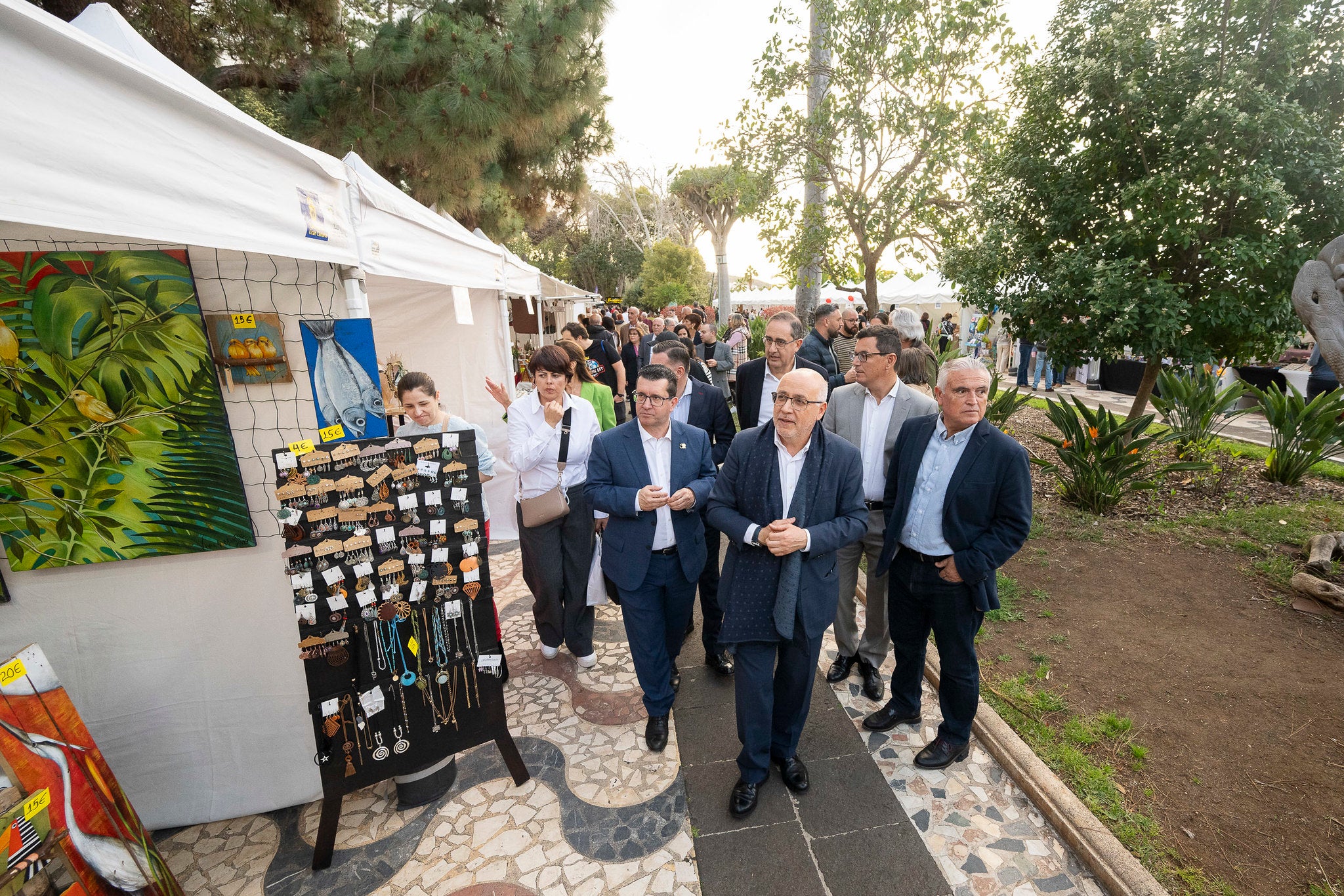 Gastronomía, artesanía, folclore, color y tradición en Arucas