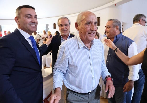 Dimas Martín, en el acto por los 112 años del Cabildo de Lanzarote.