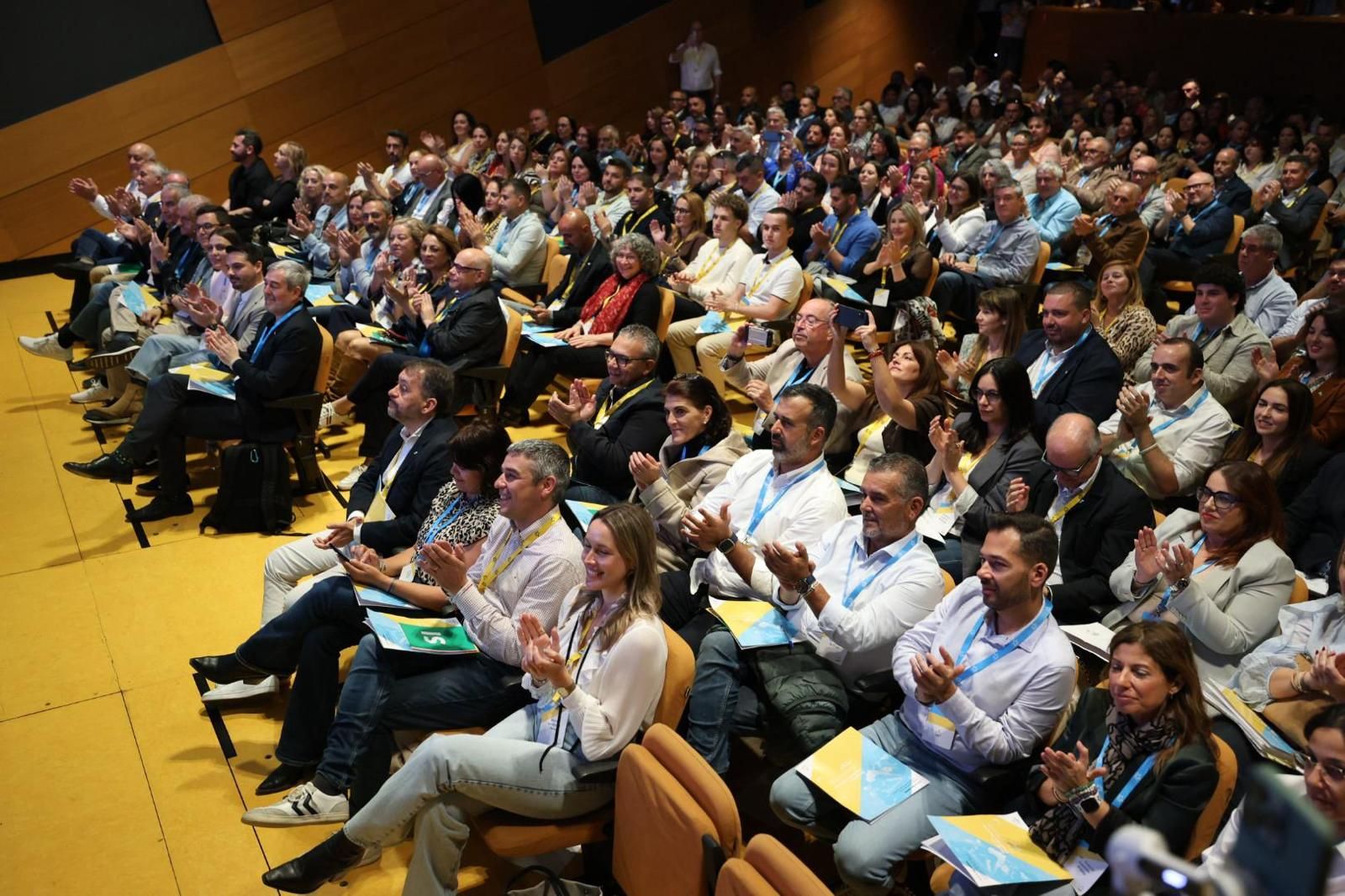 El VIII Congreso Nacional de Coalición Canaria, en imágenes