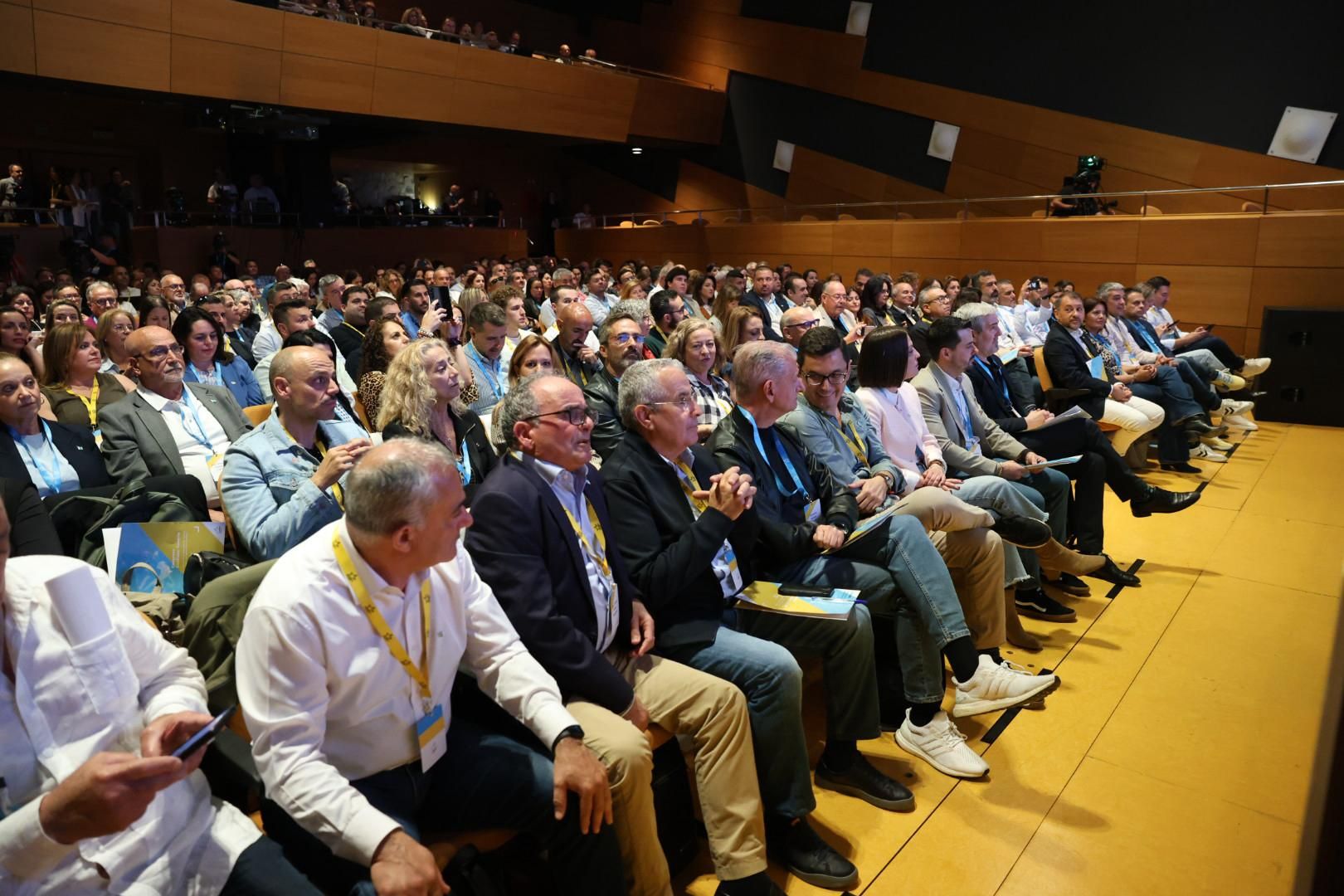 El VIII Congreso Nacional de Coalición Canaria, en imágenes