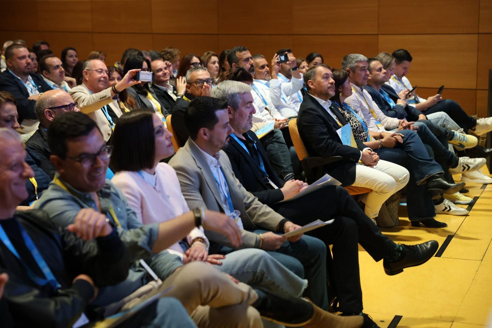 El VIII Congreso Nacional de Coalición Canaria, en imágenes