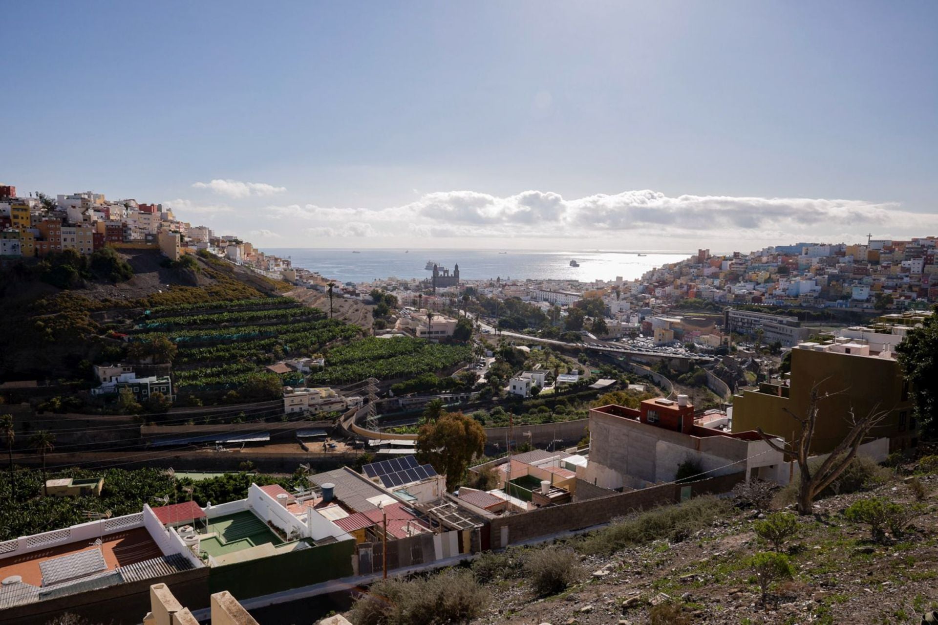 Los vecinos de San Roque enseñan el deterioro de sus calles
