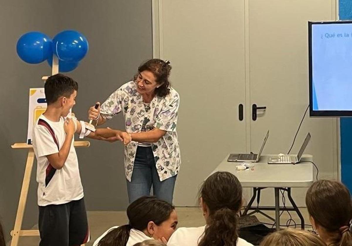 El Materno rechaza la denuncia de los padres de niños con diabetes
