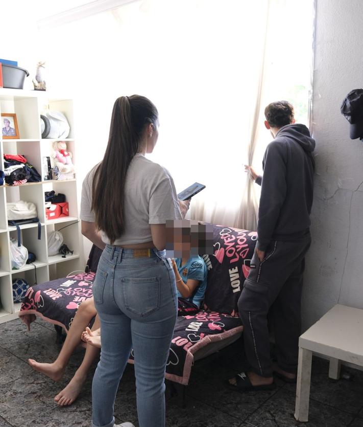 Imagen secundaria 2 - Algunos momentos del desahucio