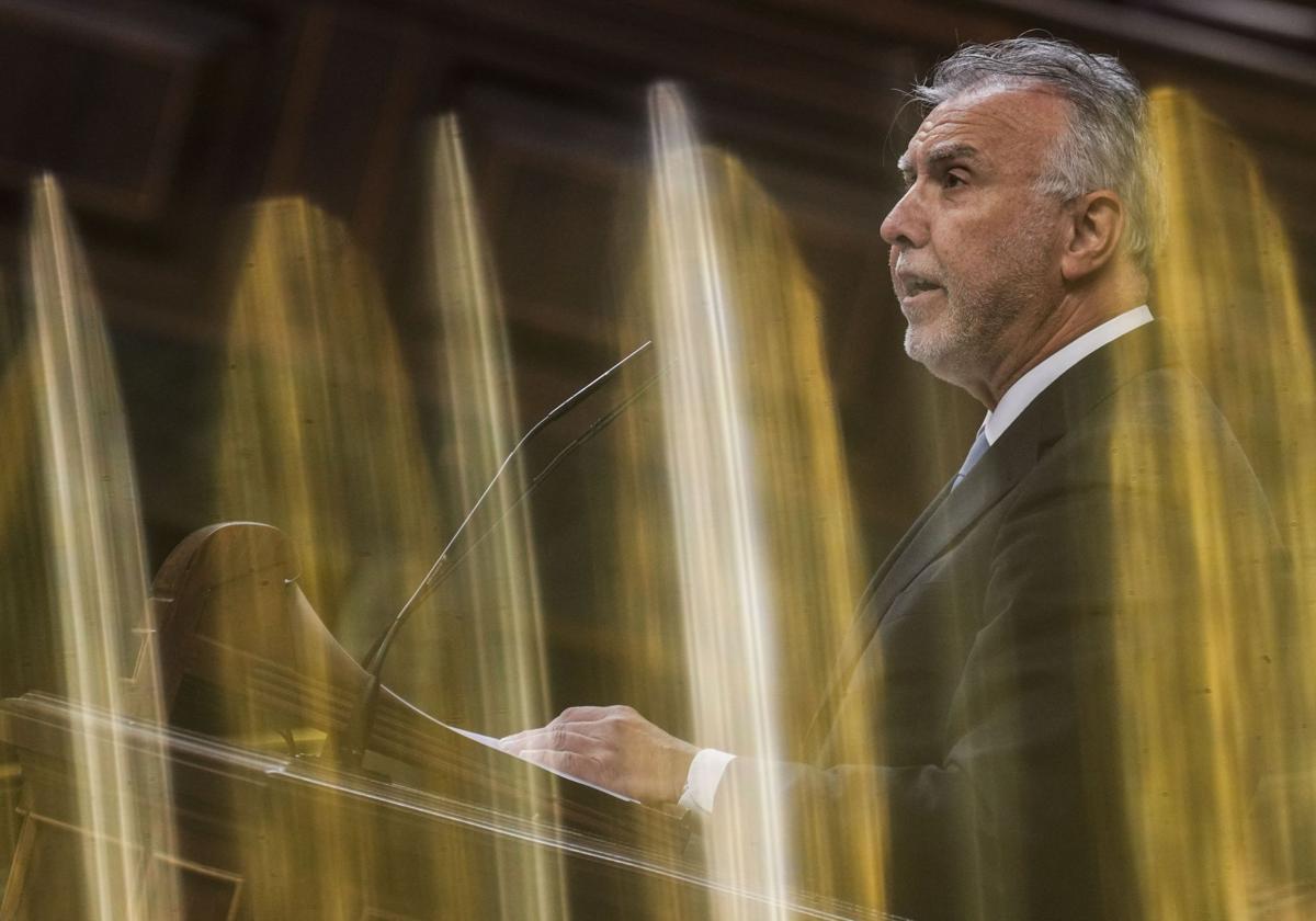 El Congreso respalda el reparto de menores pese al rechazo del PP y Vox