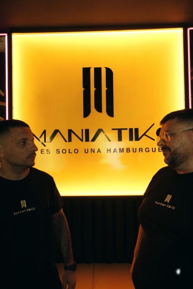 Pepillo y Manolo, creadores de Maniatiko