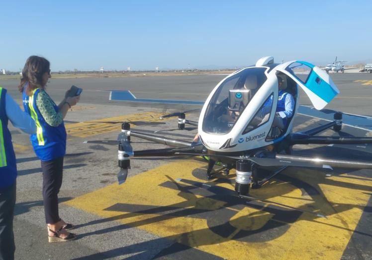 Dron biplaza de Bluenest.