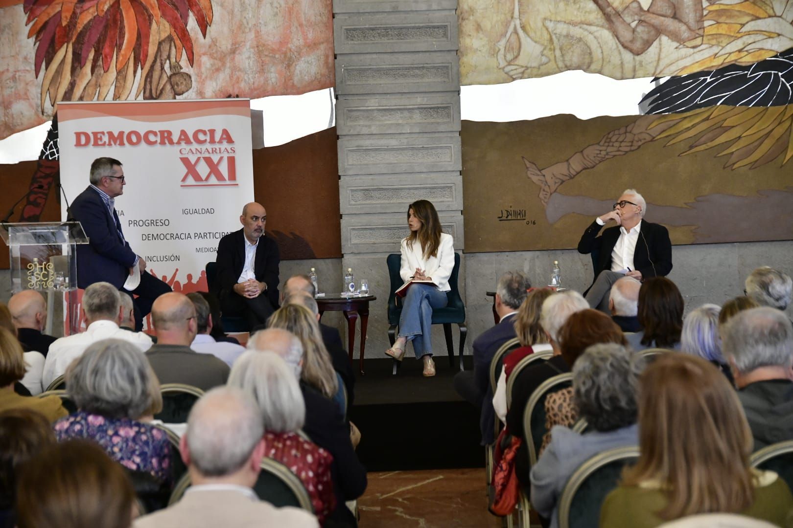 El foro &#039;Información y democracia&#039;, en imágenes