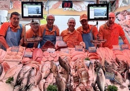 De izquierda a derecha, Manolo, Lorenzo, Miguel, Maica, Marcos y Luis, equipo de Hermanos Montesdeoca
