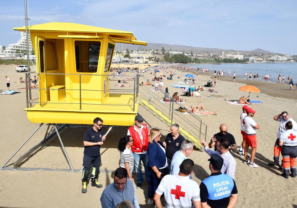 El servicio de vigilancia de playas en San Bartolomé de Tirajana se renueva con otras 8 torretas