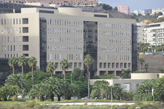 Hospital Doctor Negrín.