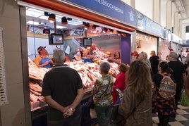 Los canarios, en busca de los últimos alimentos para elaborar el sanchocho canario