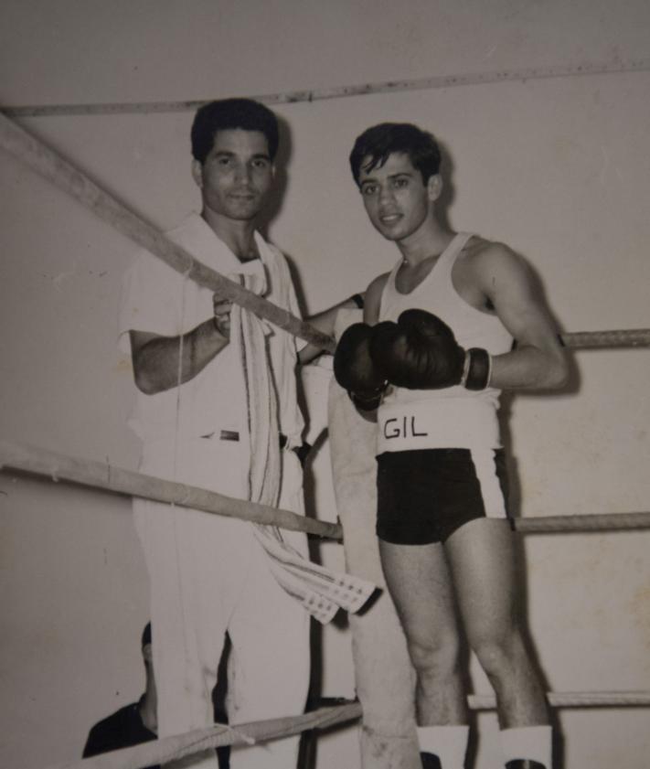 Imagen secundaria 2 - El boxeo canario llora la muerte de Agustín Reyes