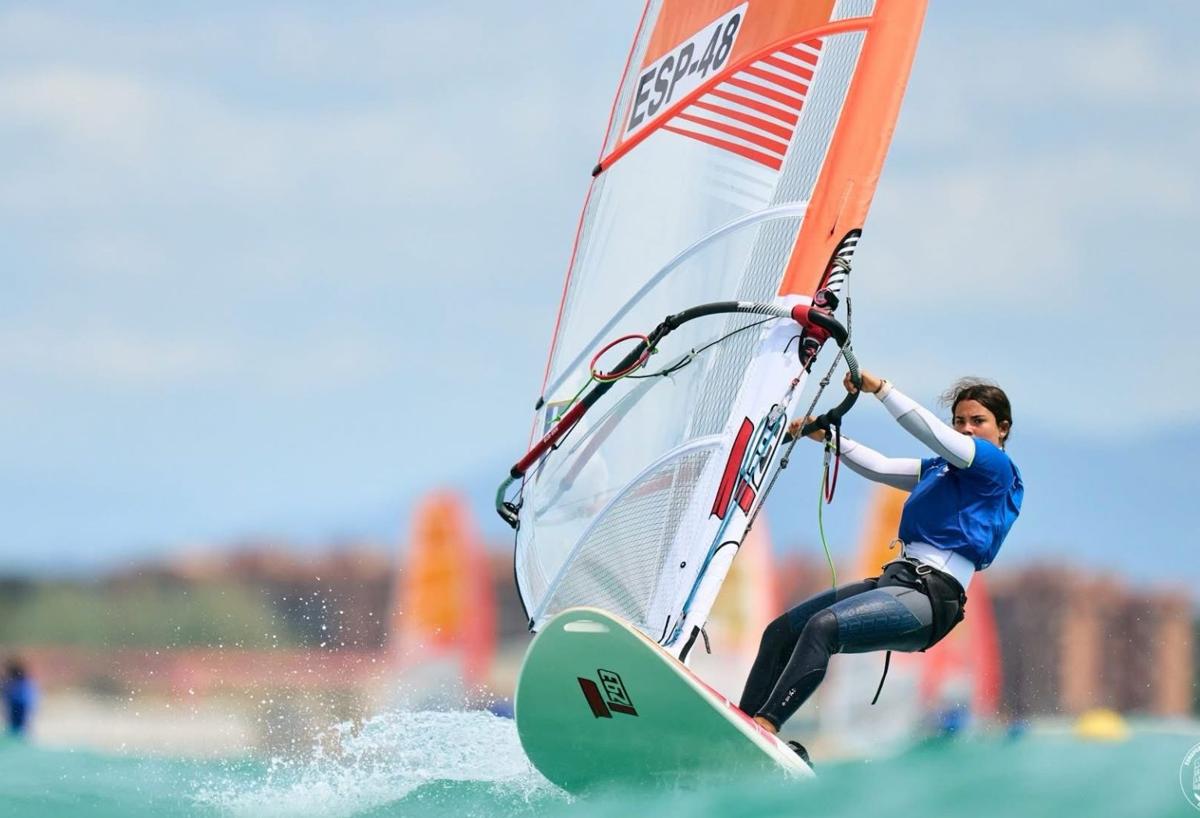 Martina Barbara, del RCNGC, reina en Techno 293 sub 17