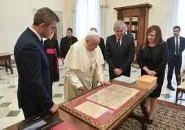 El Papa de las «periferias» que quería viajar a la islas para «ponerlas en el mapa» de la migración
