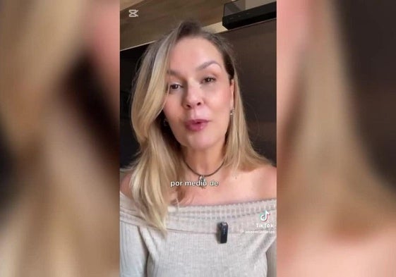 Ana Navarro en Tik Tok hablando