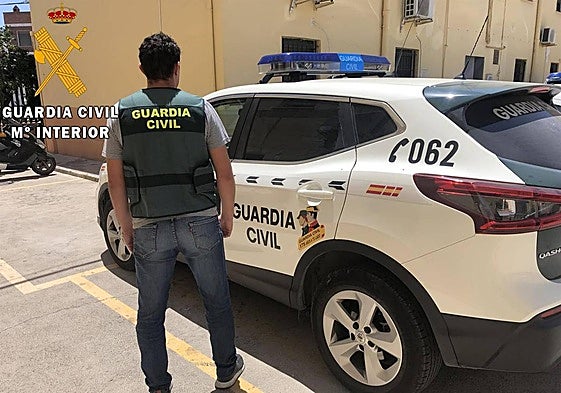 Imagen de un agente de la Guardia Civil.