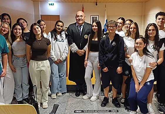 Arona educa en Justicia a su juventud