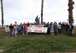 El aniversario del accidente mortal en la factoría Ojeda, en imágenes