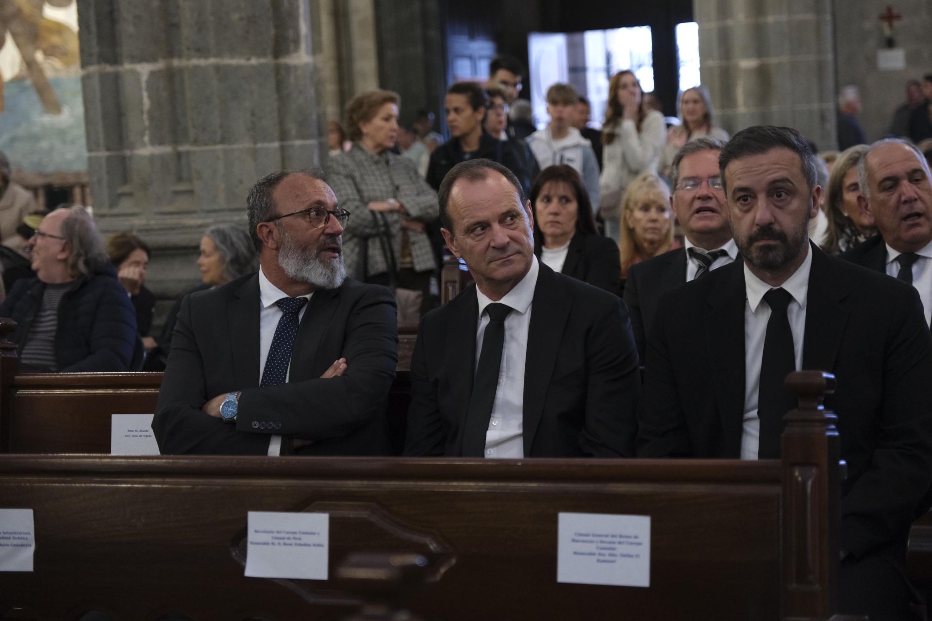 La misa funeral por el papa Francisco en Las Palmas de Gran Canaria, en imágenes