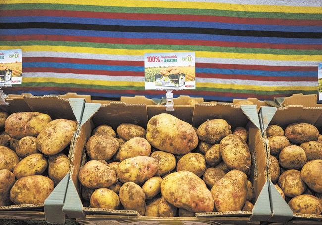 SPAR Gran Canaria renueva sus convenios con productores locales de la Isla.