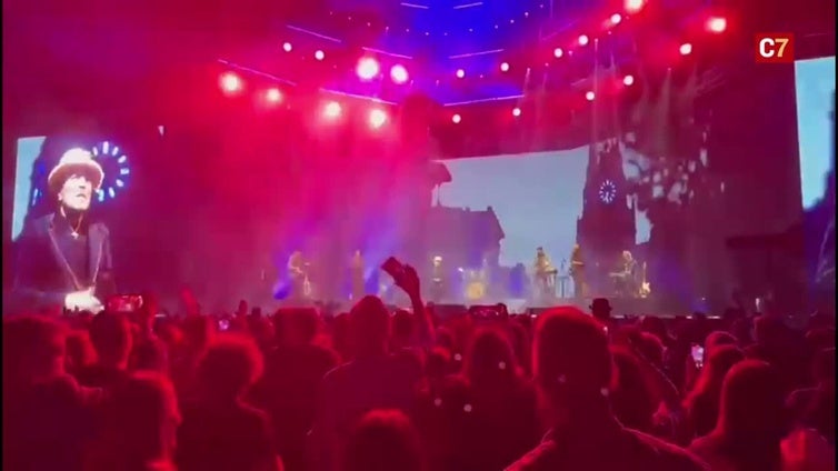 Joaquín Sabina hace vibrar el Gran Canaria Arena