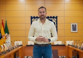 Luis González, titular de Deportes.