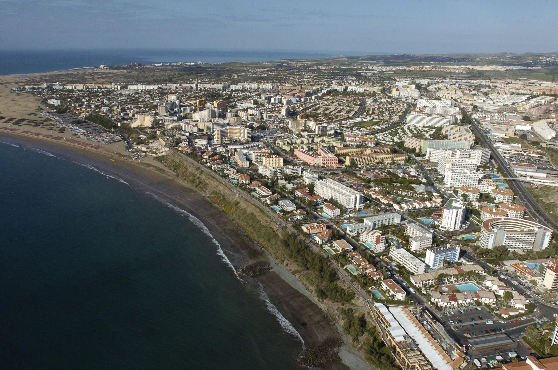 San Bartolomé de Tirajana insta al Gobierno canario a derogar con urgencia el último decreto sobre residencias en áreas turísticas