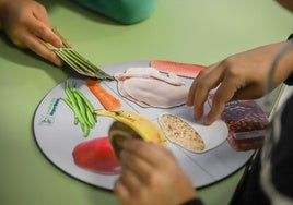 Los talleres 'A la mesa con HiperDino' aterrizan en Lanzarote para promover una alimentación saludable