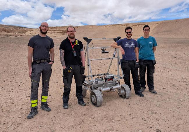 El equipo de técnicos que probó el LUPIN en Lajares.