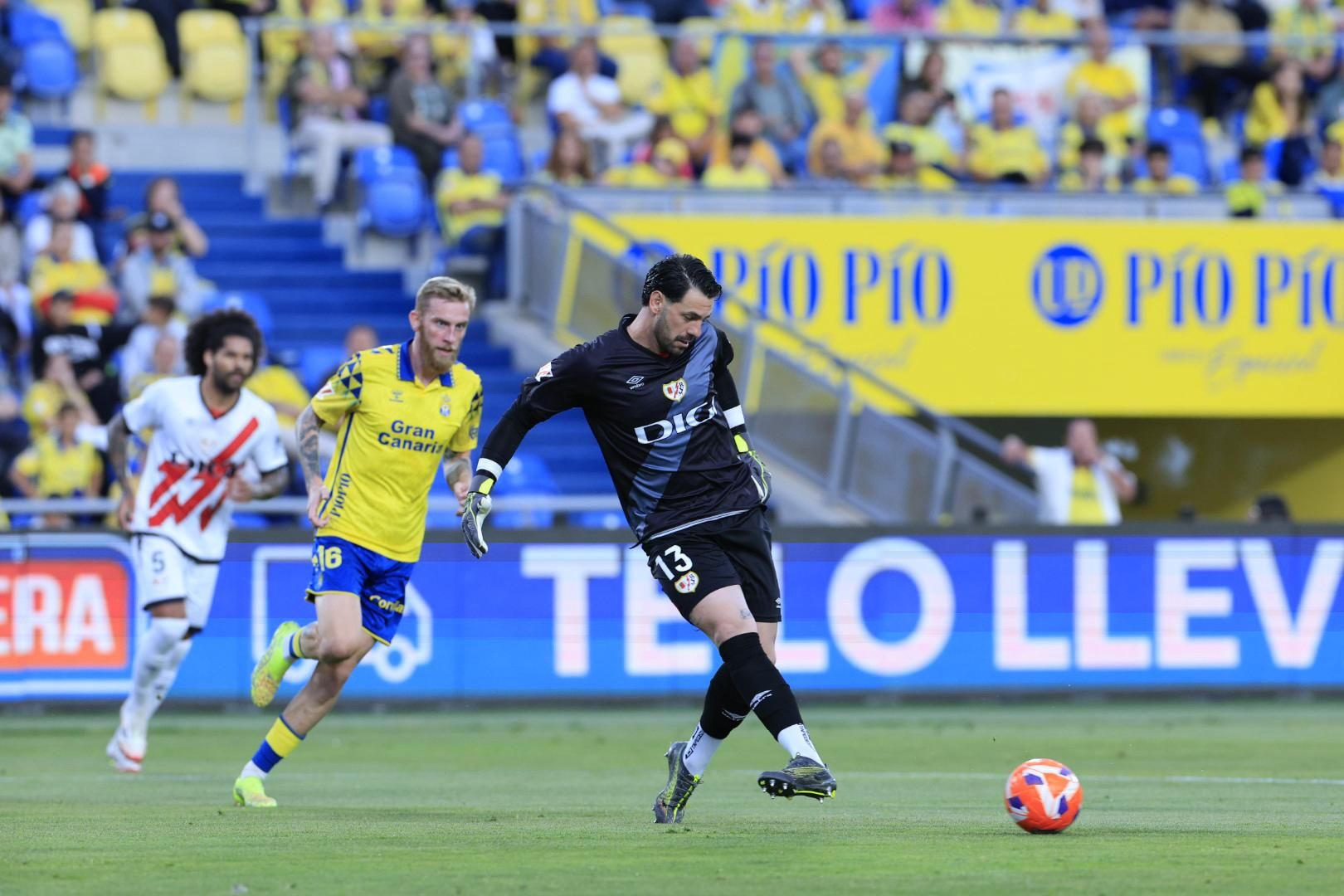 La batalla frente al Rayo, en imágenes