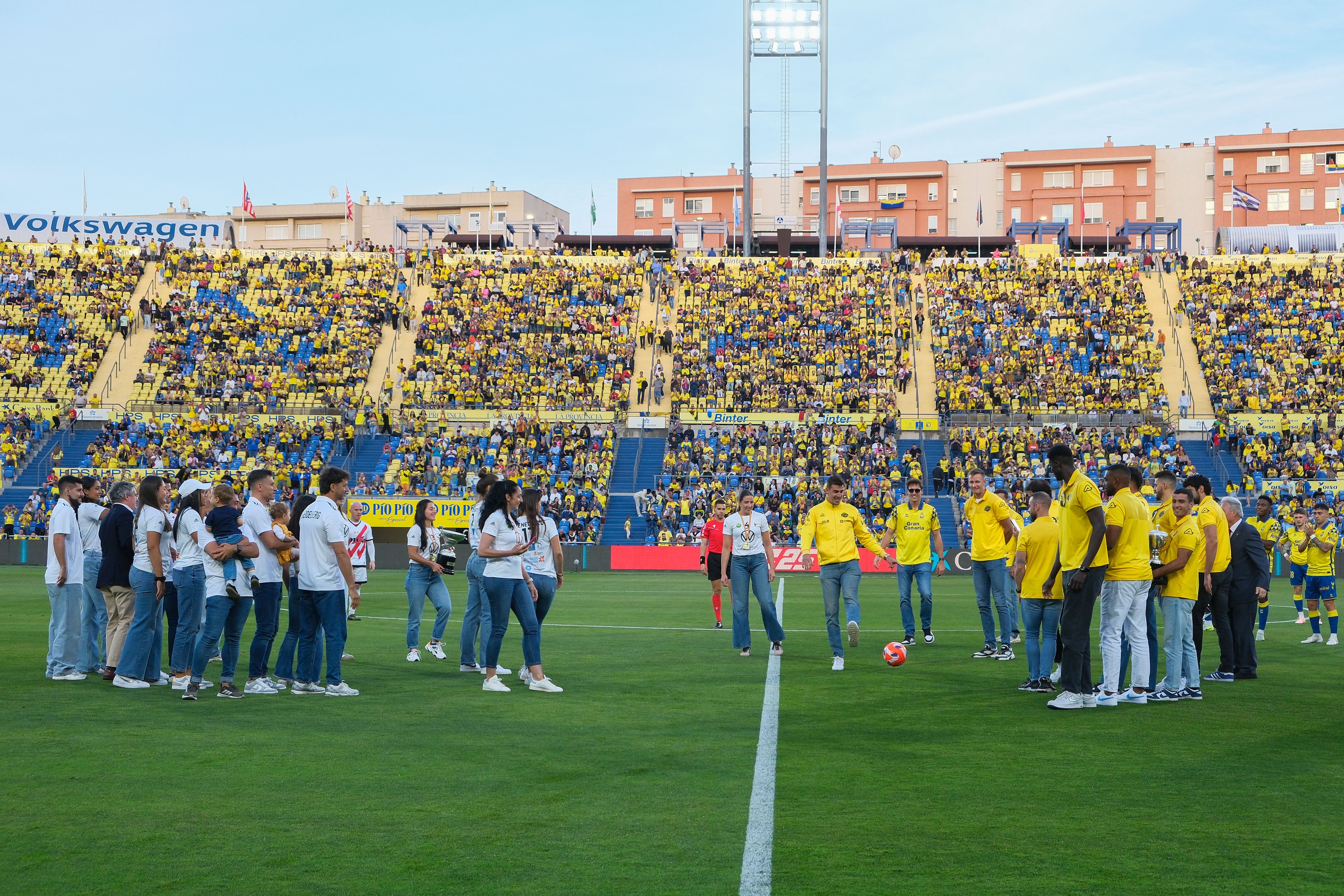 La batalla frente al Rayo, en imágenes