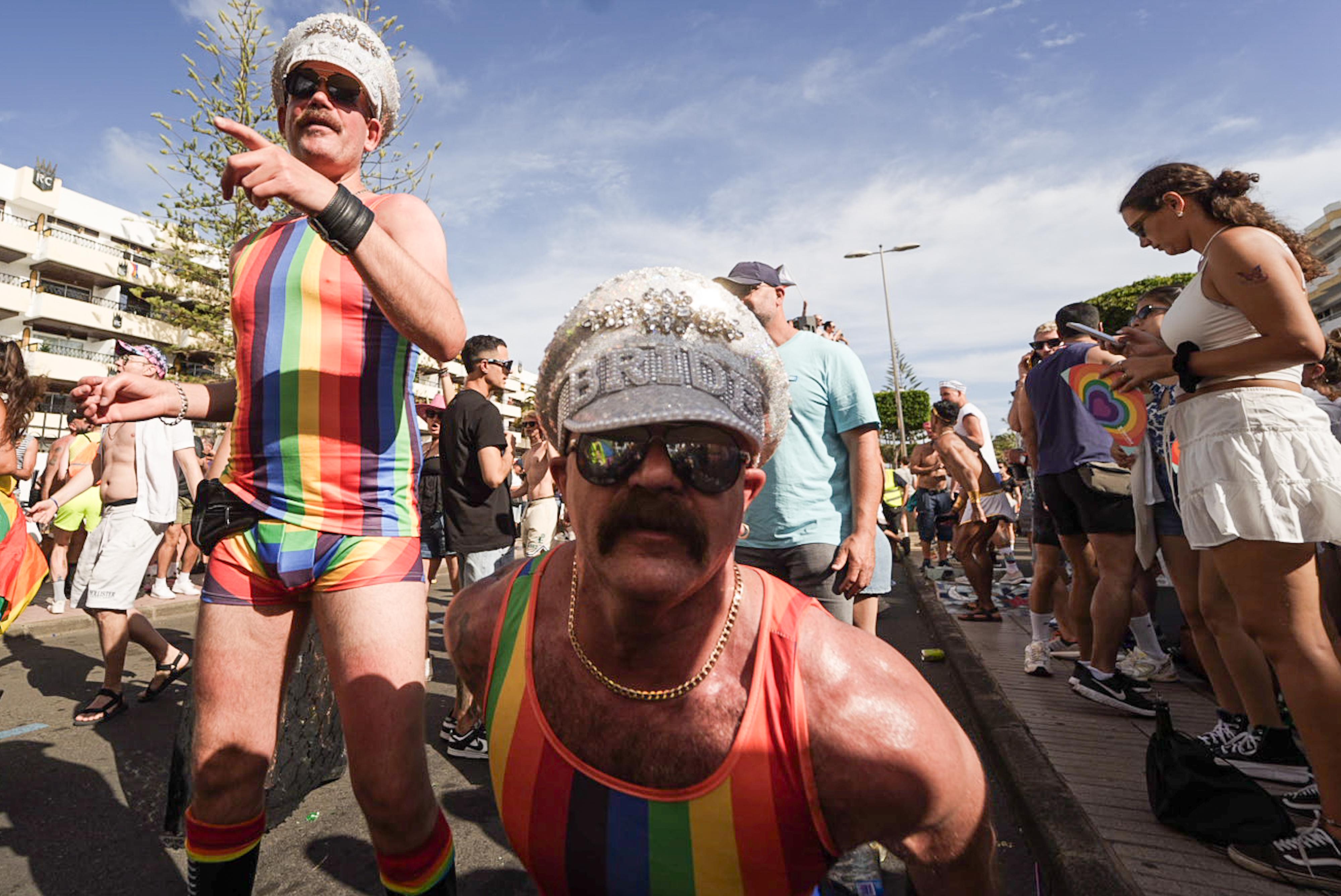 Maspalomas vibra con la energía del Gay Pride